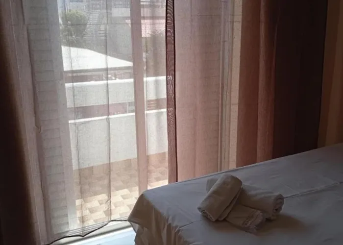 Cosy Urban Living Hotel